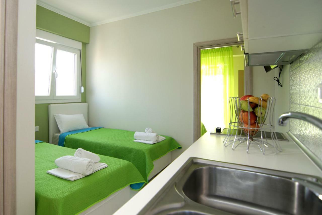 Mavridis Rooms 2 Nikiti  Eksteriør billede